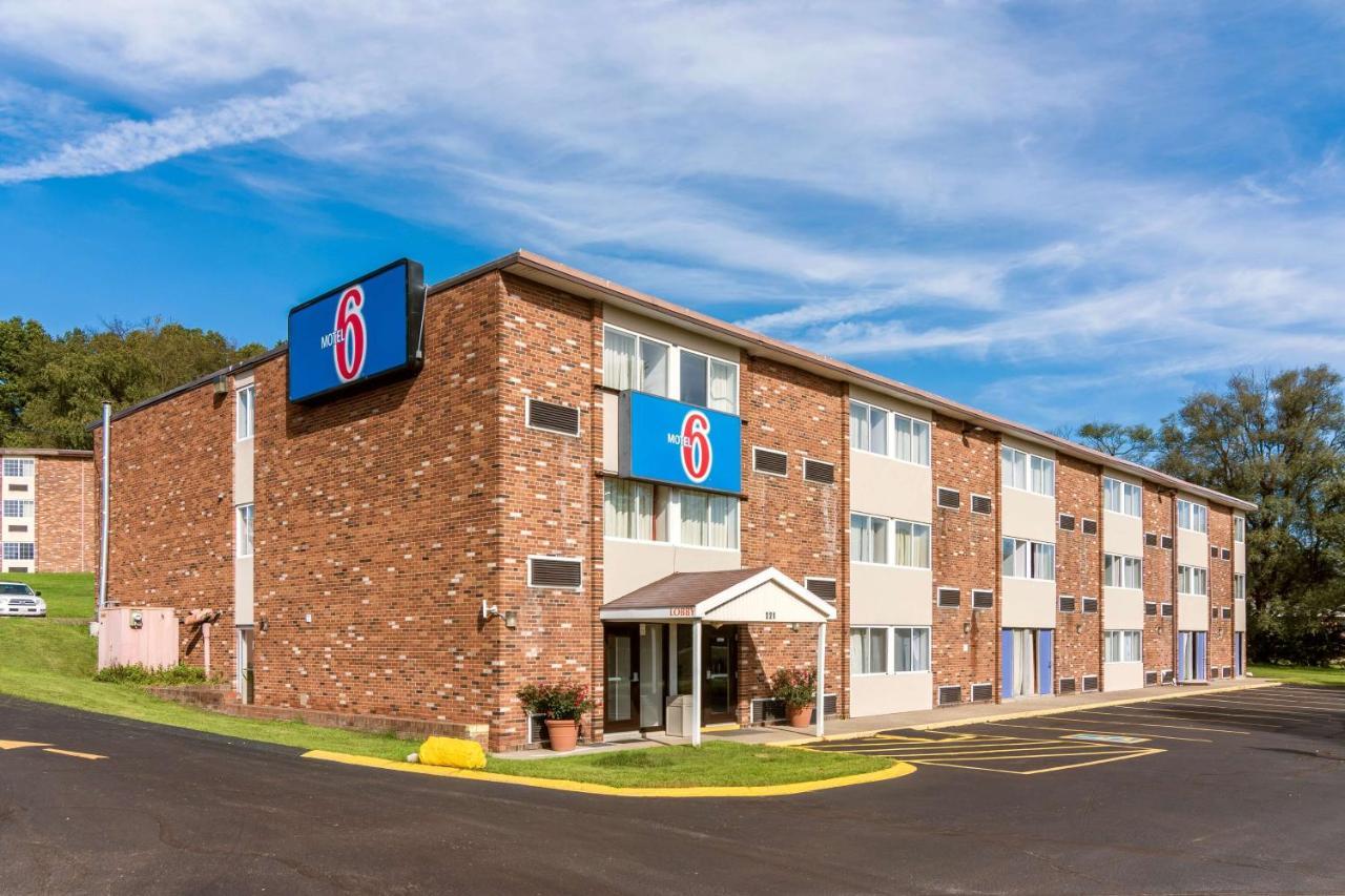 Motel 6-New Stanton, Pa Bagian luar foto